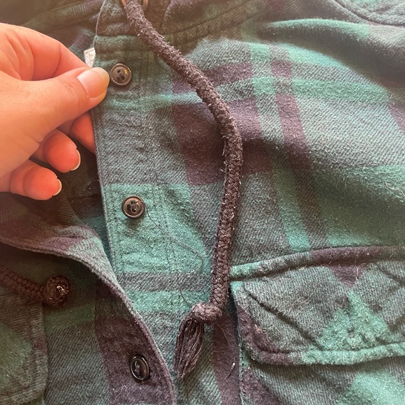 2/$20 Garage hooded flannel - Picture 3 of 6